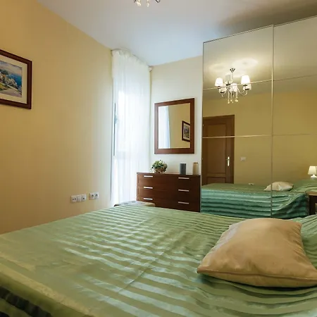 Cristianos Sea View B Apartment *